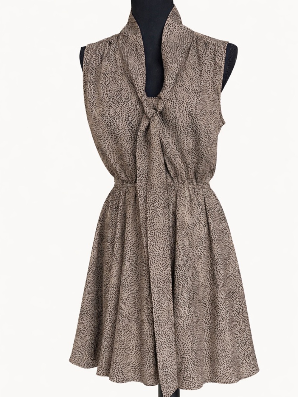 Velvet Heart Sleeveless Tie Neck Mini Dress Taupe Print Size L - Picture 1 of 9